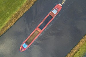 SLOP Normandie veut transporter les déchets sur la Seine grâce au bioGNV