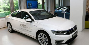Volkswagen Passat CNG-PHEV : l'hybride rechargeable GNV en d&eacute;mo