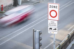 Le retrait des ZFE pourrait coûter très cher à la France