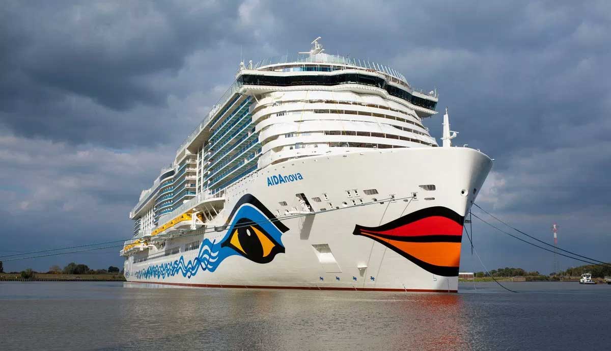 Premier plein pour l'AIDAnova, le paquebot de croisière au GNL d'Aida Cruises