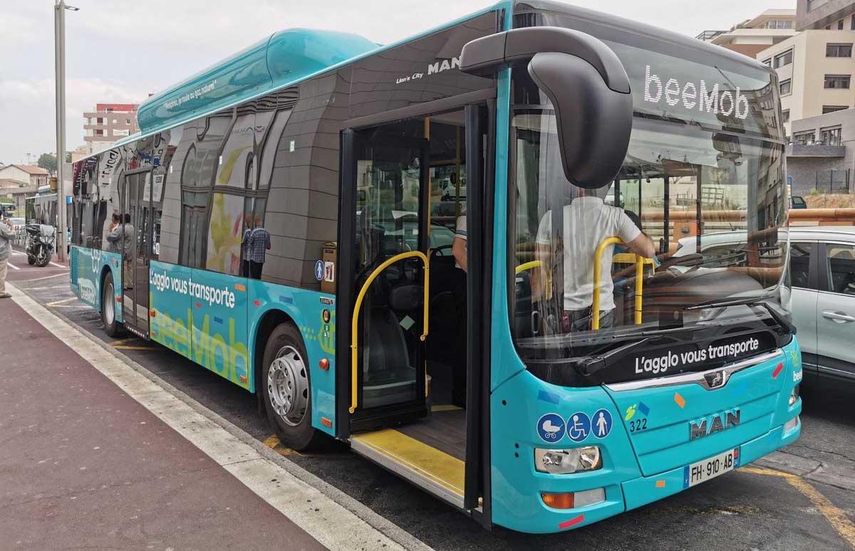 A Béziers, les nouveaux bus au gaz entrent en service