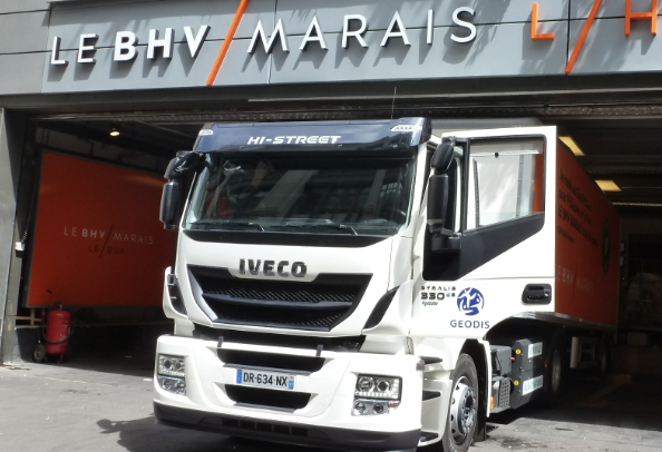 BHV Marais passe ses camions au gaz naturel avec Geodis