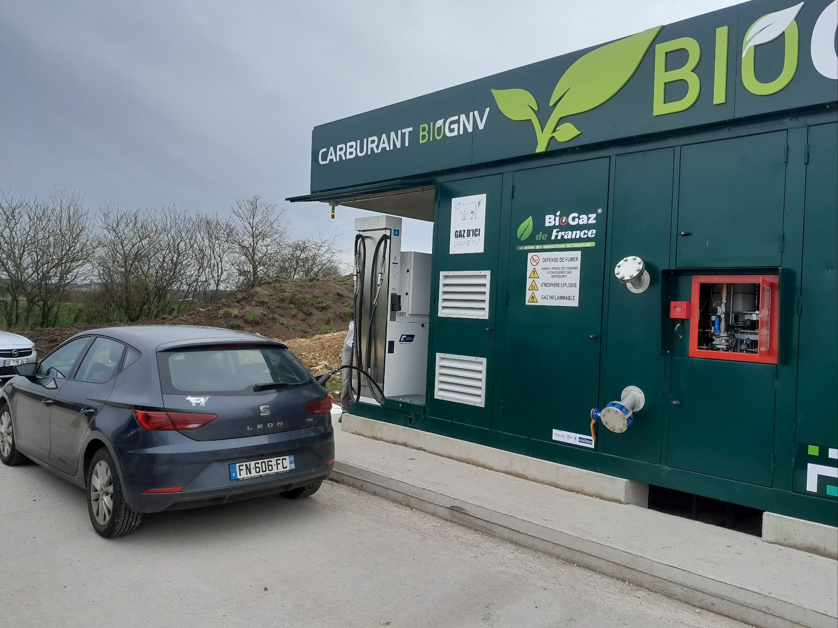 Dans les Vosges, cette station bioGNV carbure à la bouse de vache
