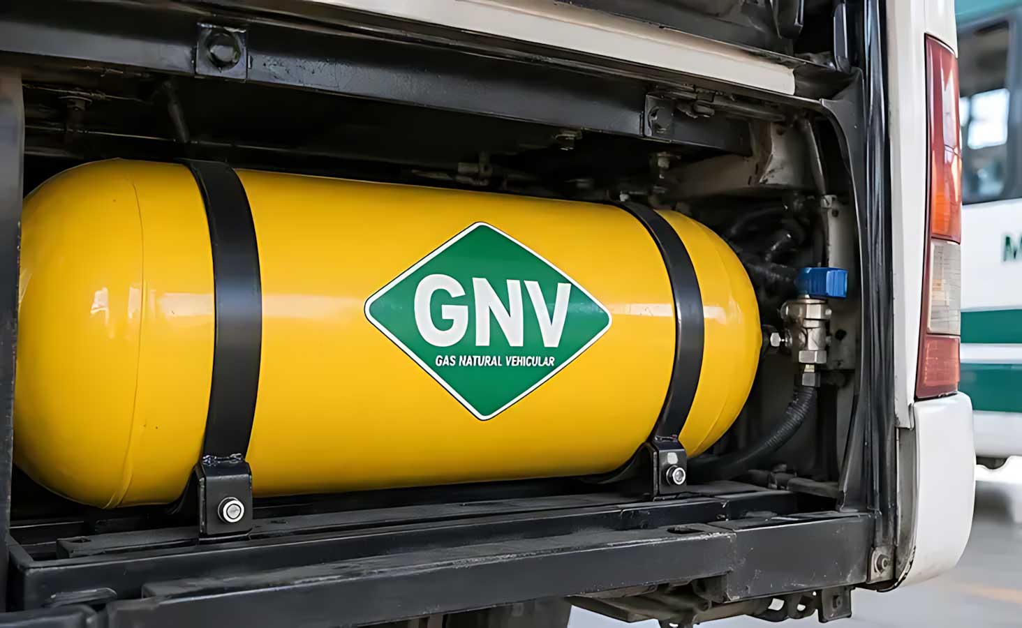 Face à la crise du diesel, la Bolivie convertit massivement ses bus au gaz naturel