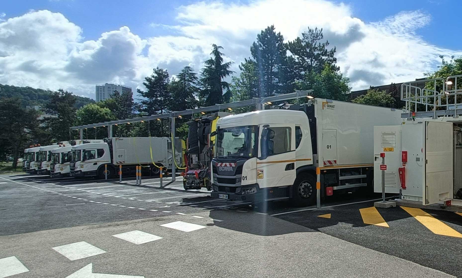 Saint-Etienne Métropole mise sur une station privative pour ses bennes à ordures au bioGNV