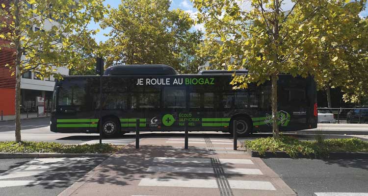 Le Grand Dax reçoit ses nouveaux bus au biogaz