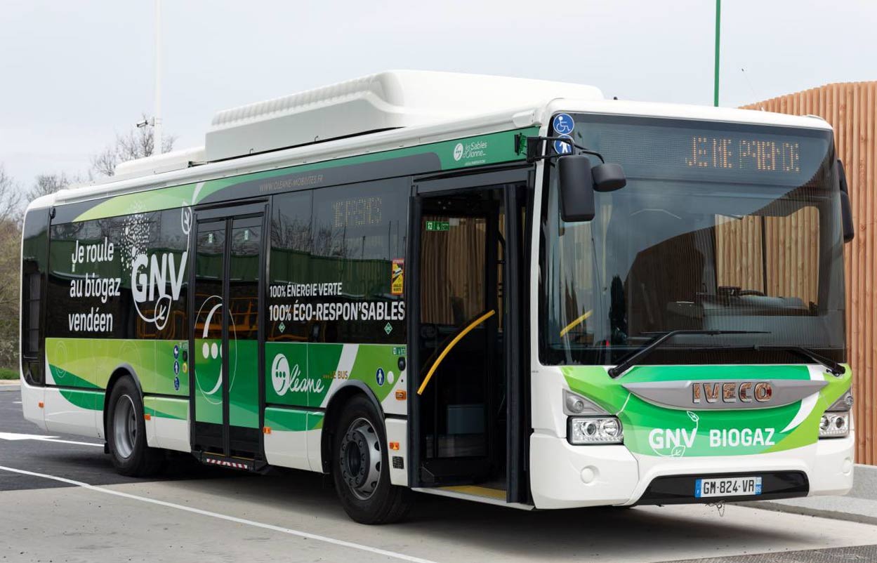 Bus et autocars : en France, le GNV reste la principale alternative au diesel