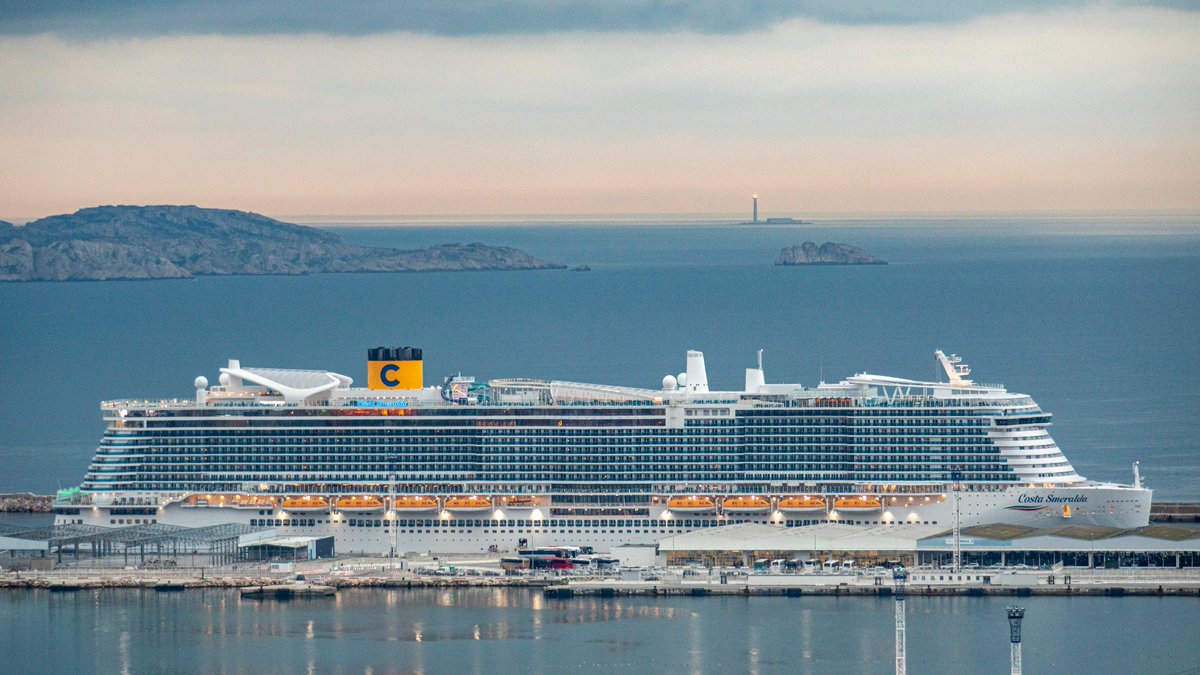 GNL : première escale à Marseille pour le Costa Smeralda