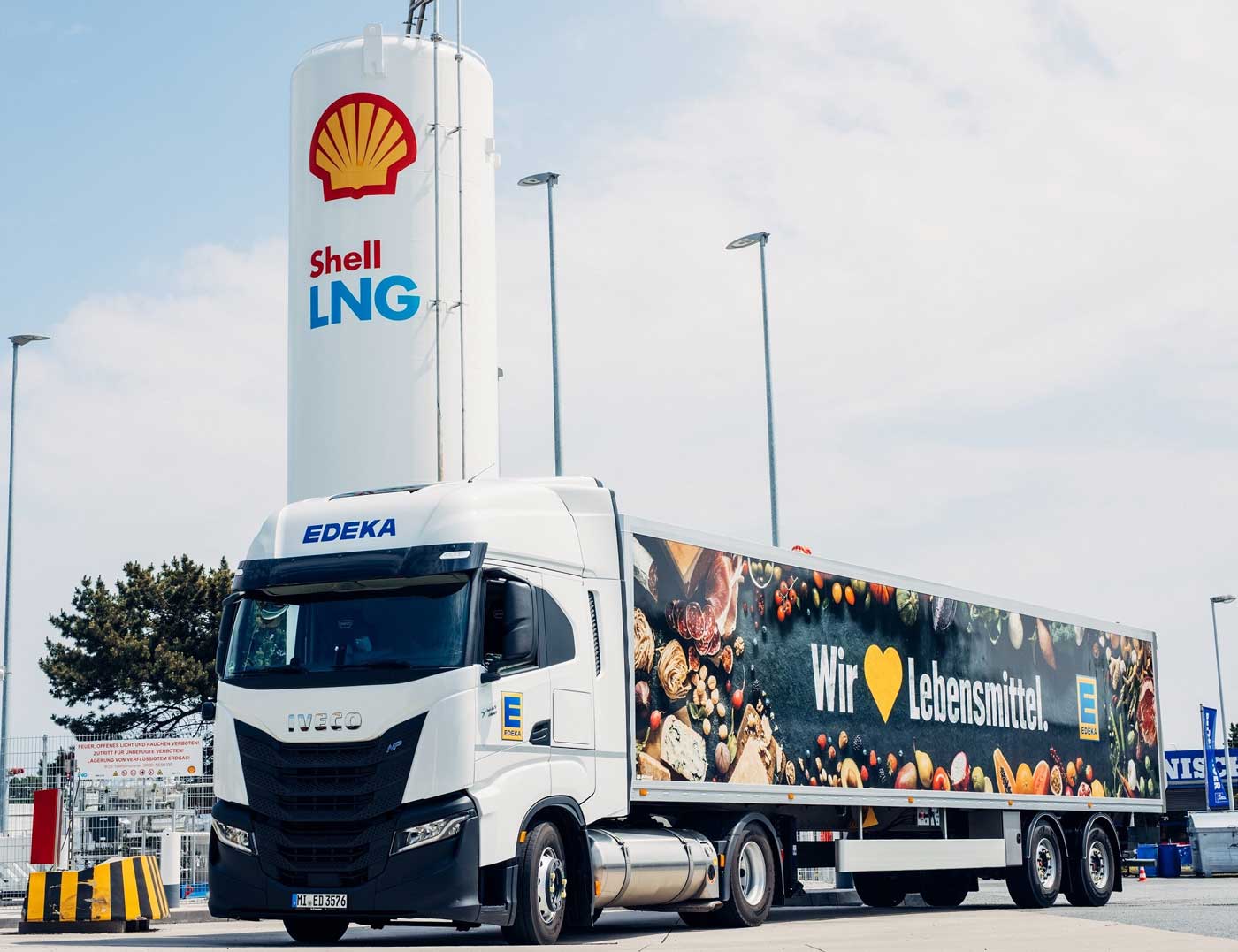 En Allemagne, les supermarchés Edeka vont rouler au bioGNL avec Shell et Iveco