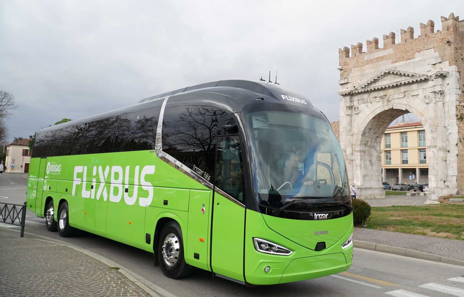 FlixBus lance ses premiers autocars GNL en Italie