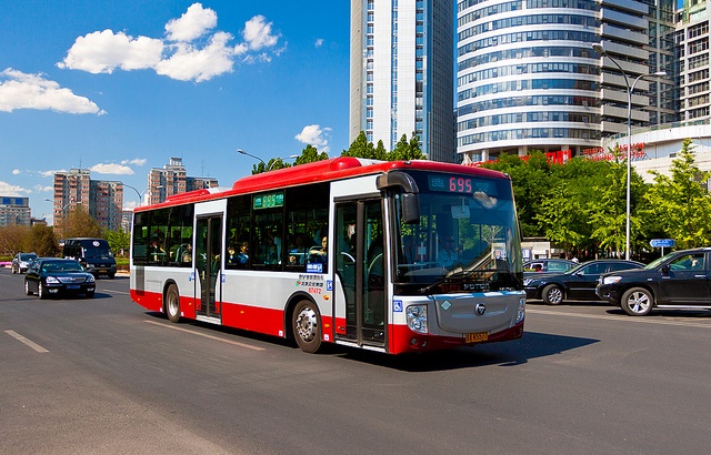 Pkin commande 1500 bus au gaz naturel  Foton