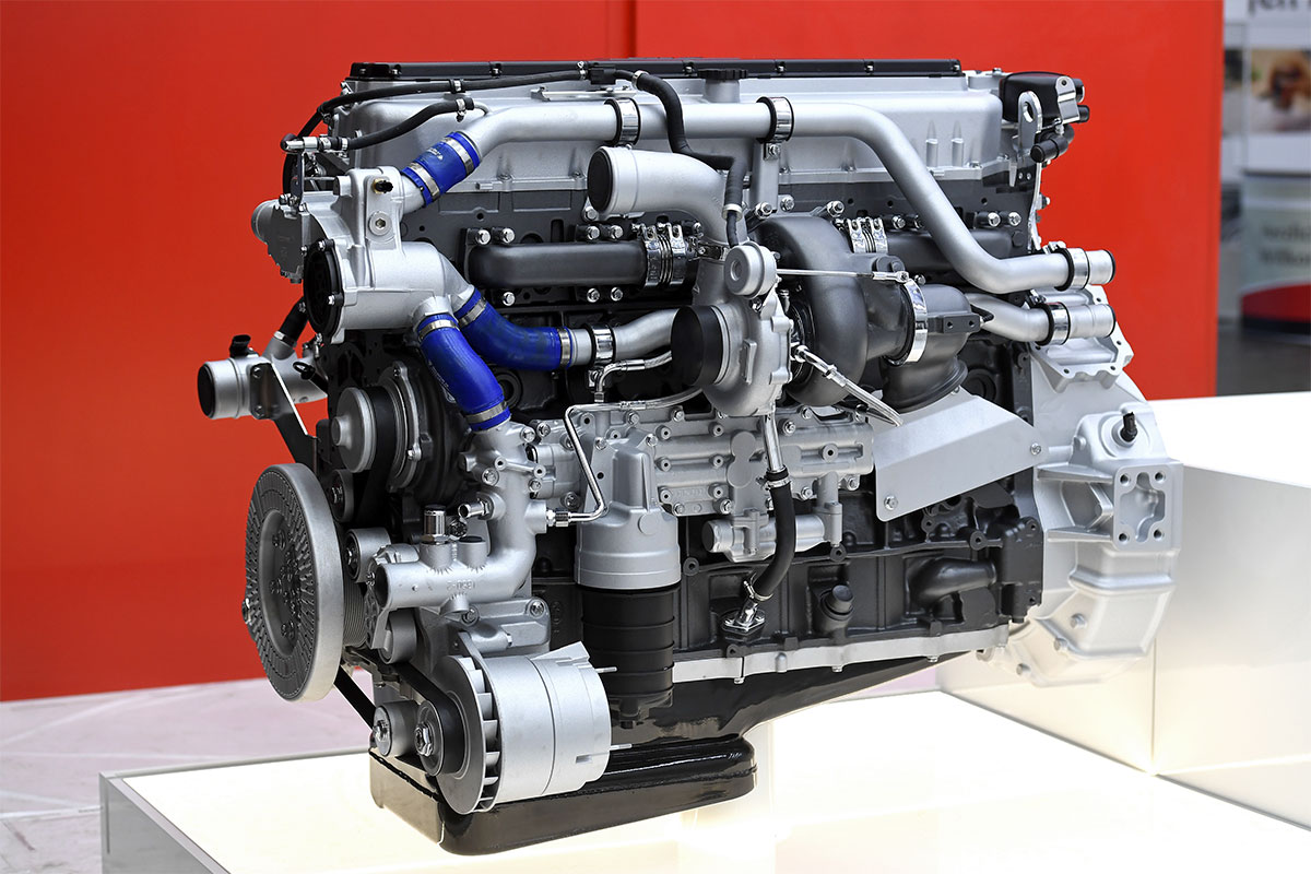 L'usine FPT Industrial de Bourbon-Lancy a produit son 10 000e moteur GNV Cursor 13