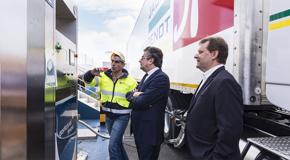 Les élus du Grand Poitiers en visite à la station Gas Natural Fenosa de Migné-Auxances