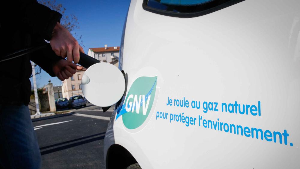 Le Cerema et GRDF s'associent pour accompagner le développement du GNV