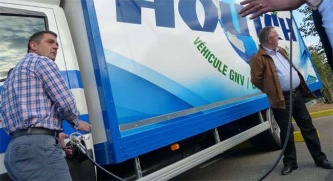 Le transporteur Houtch mise sur le GNV pour ses camions