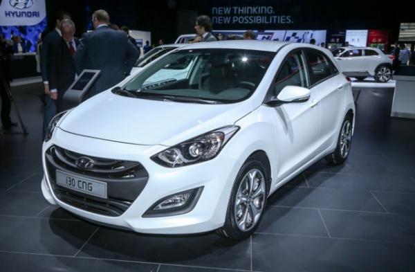 La nouvelle Hyundai i30 GNV prsente  Paris