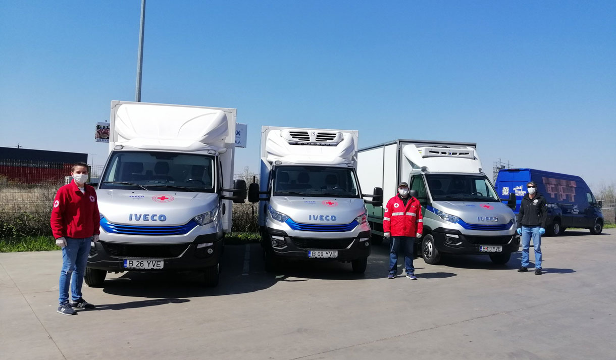 En Roumanie, Engie et Iveco font don de camions au gaz à la Croix-Rouge
