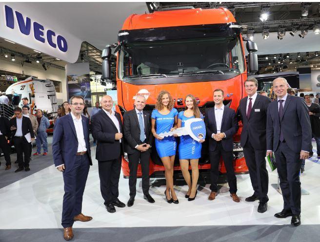 Iveco livre son premier camion GNL longue distance en Allemagne