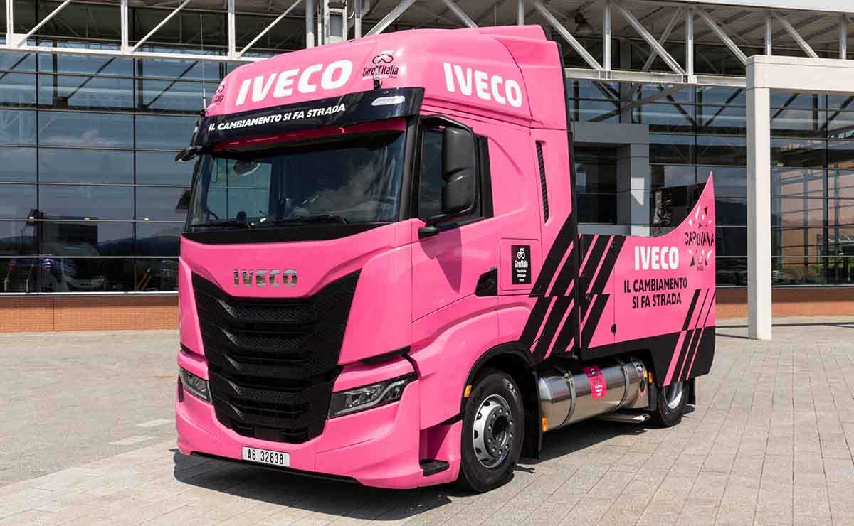 Iveco met les gaz au Giro d'Italie 2022