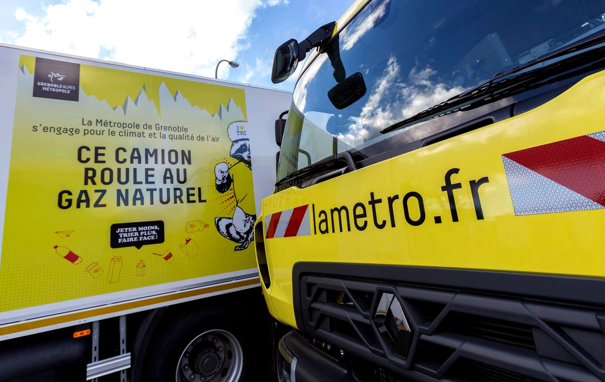 Grenoble : la Métropole reçoit ses premières bennes à ordures GNV