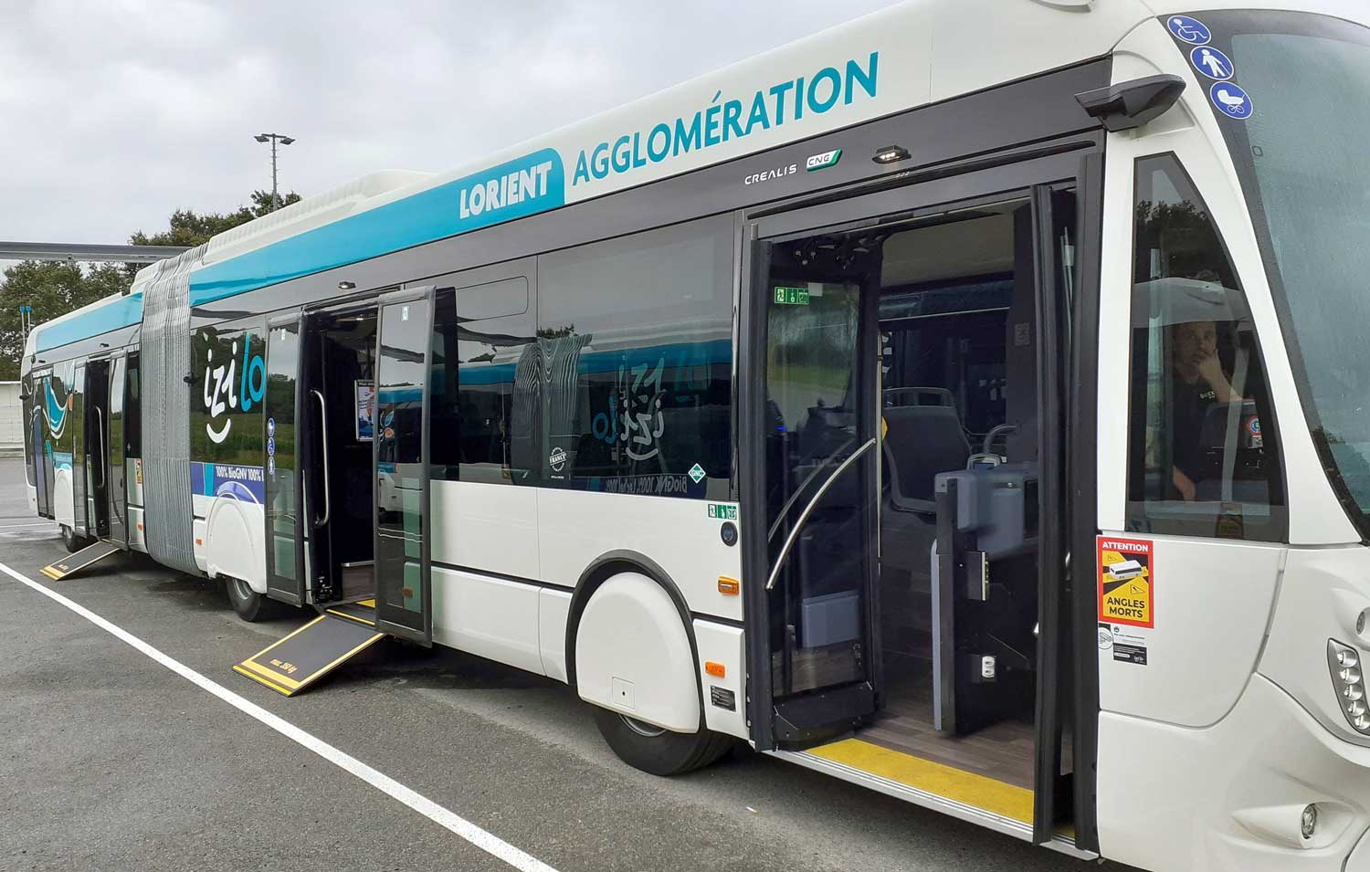 Trois nouveaux bus au biogaz pour Lorient Agglomération