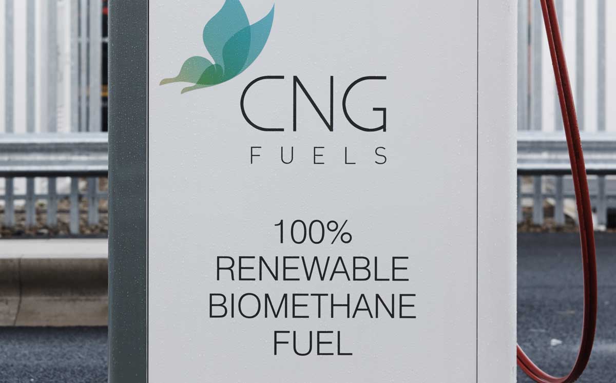 Ce guide sur les carburants renouvelables met le biométhane à l'honneur