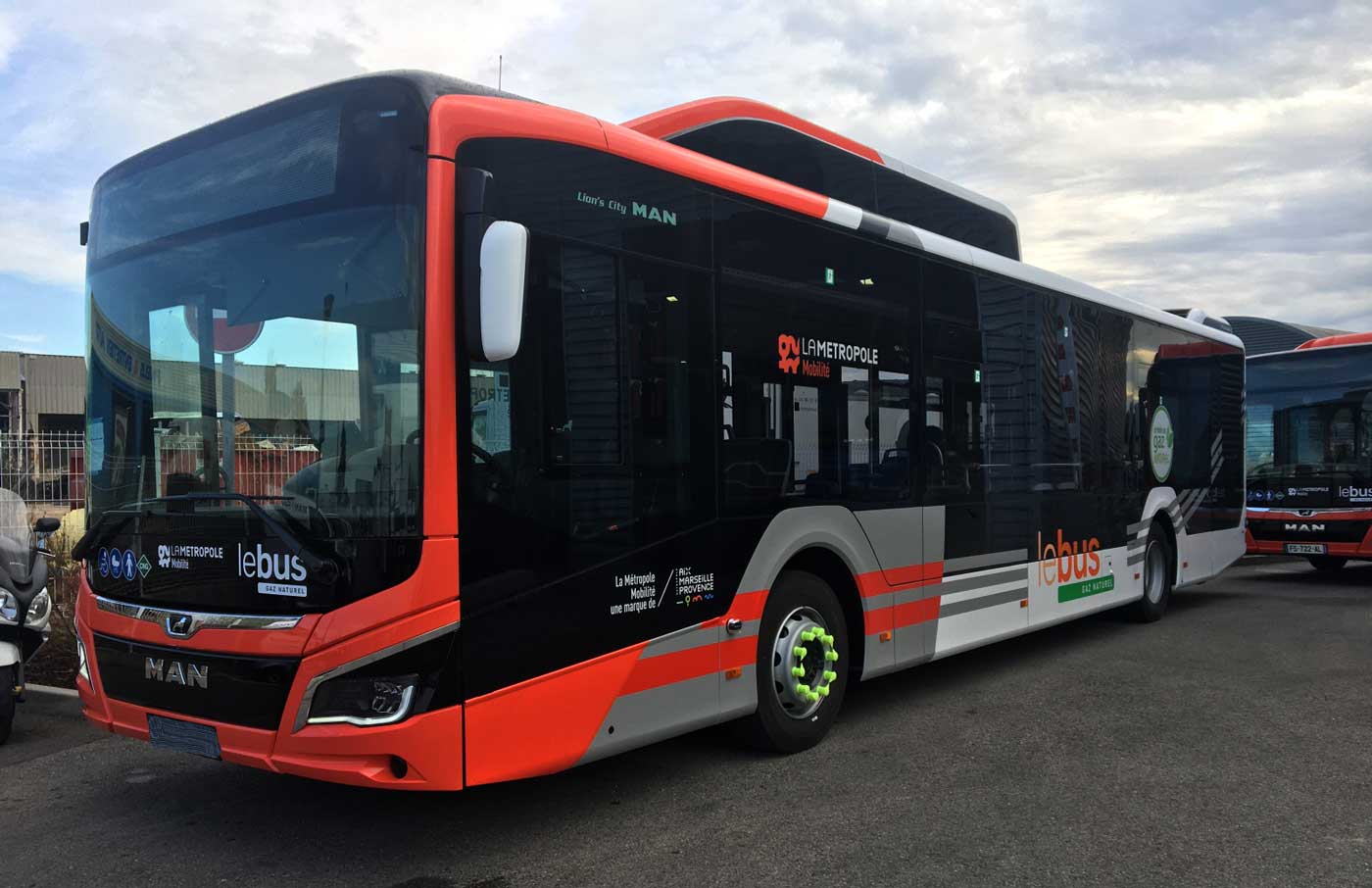 Des bus MAN hybrides GNV pour la Métropole Aix Marseille Provence