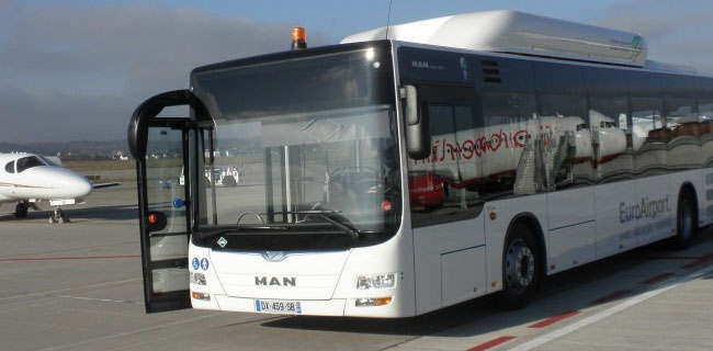 MAN livre un bus GNV  laroport de Ble Mulhouse