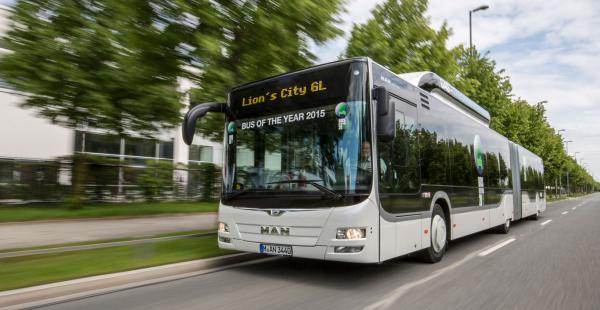 Le bus MAN Lion’s City GNV lu  Bus of the Year  2015 