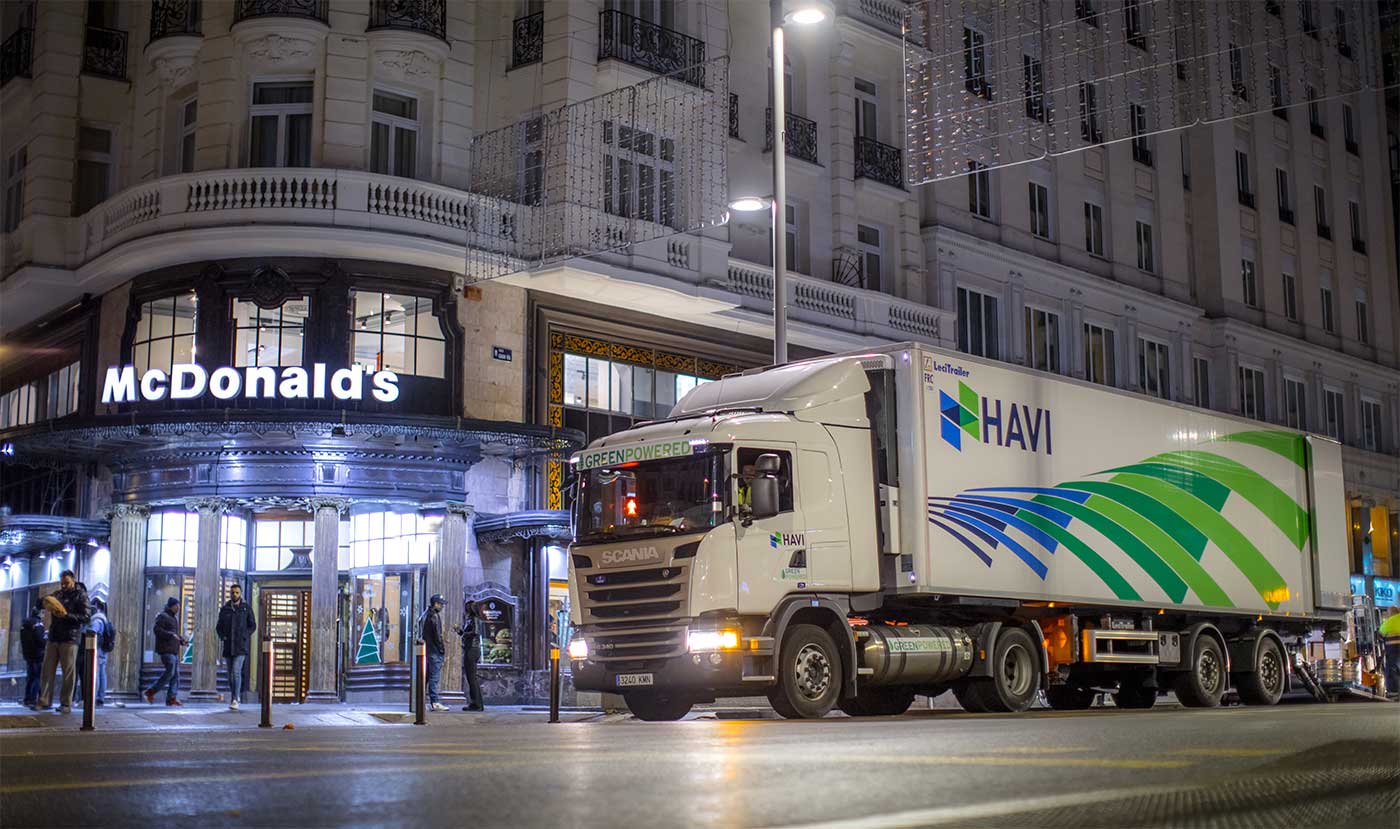 En Espagne, McDonald's roule au GNV avec HAVI et Scania