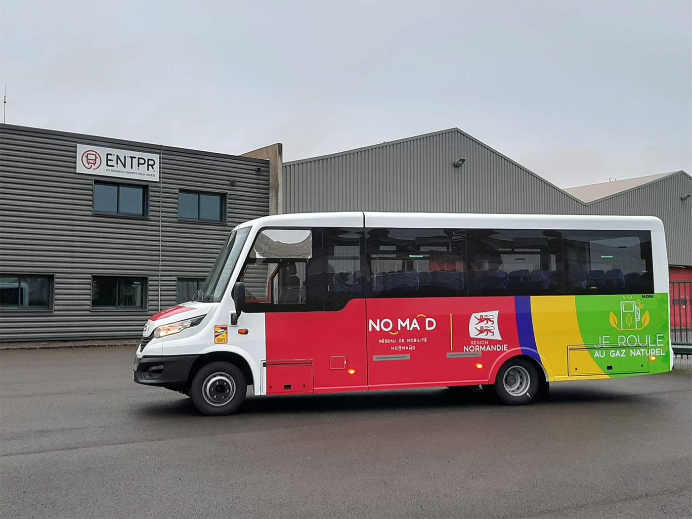 Un premier autocar scolaire au bioGNV pour la Normandie