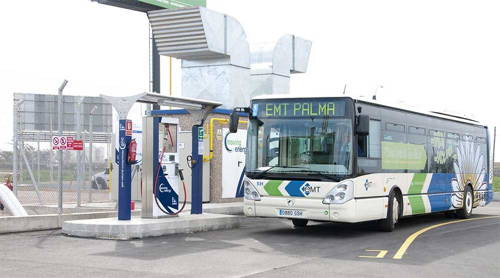 Europe : la BEI finance la conversion au gaz naturel des bus de Palma