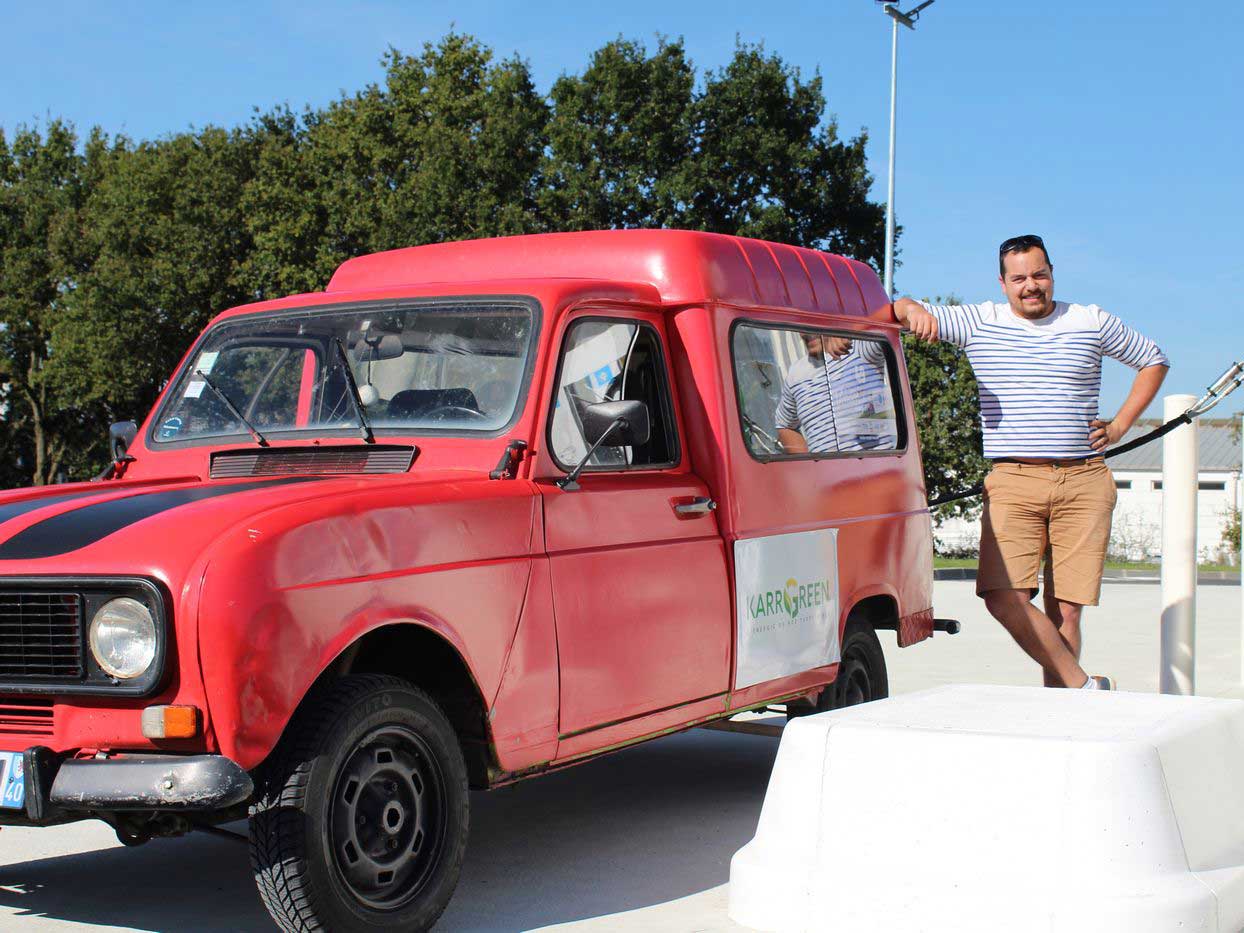 Il convertit une Renault 4 au biogaz pour 5 000 euros