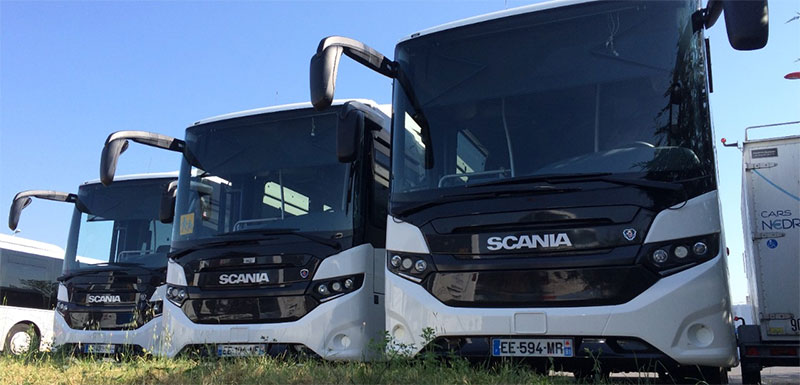 Scania livre ses premiers autocars scolaires GNV en Ile-de-France