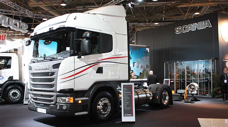 1000 km d�autonomie pour le camion GNL Scania � double r�servoir 