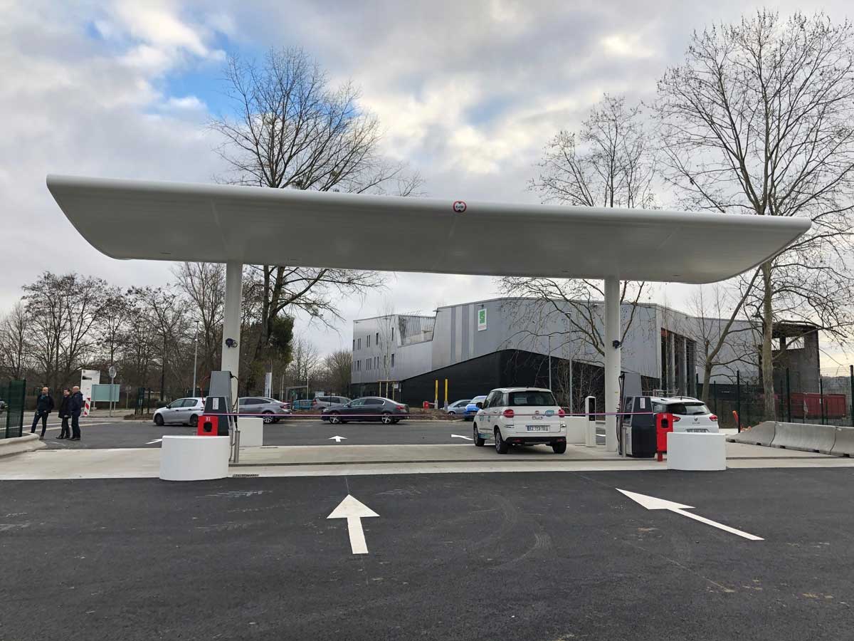 Le SDESM et Proviridis inaugurent la station GNV de Saint-Thibault-des-Vignes