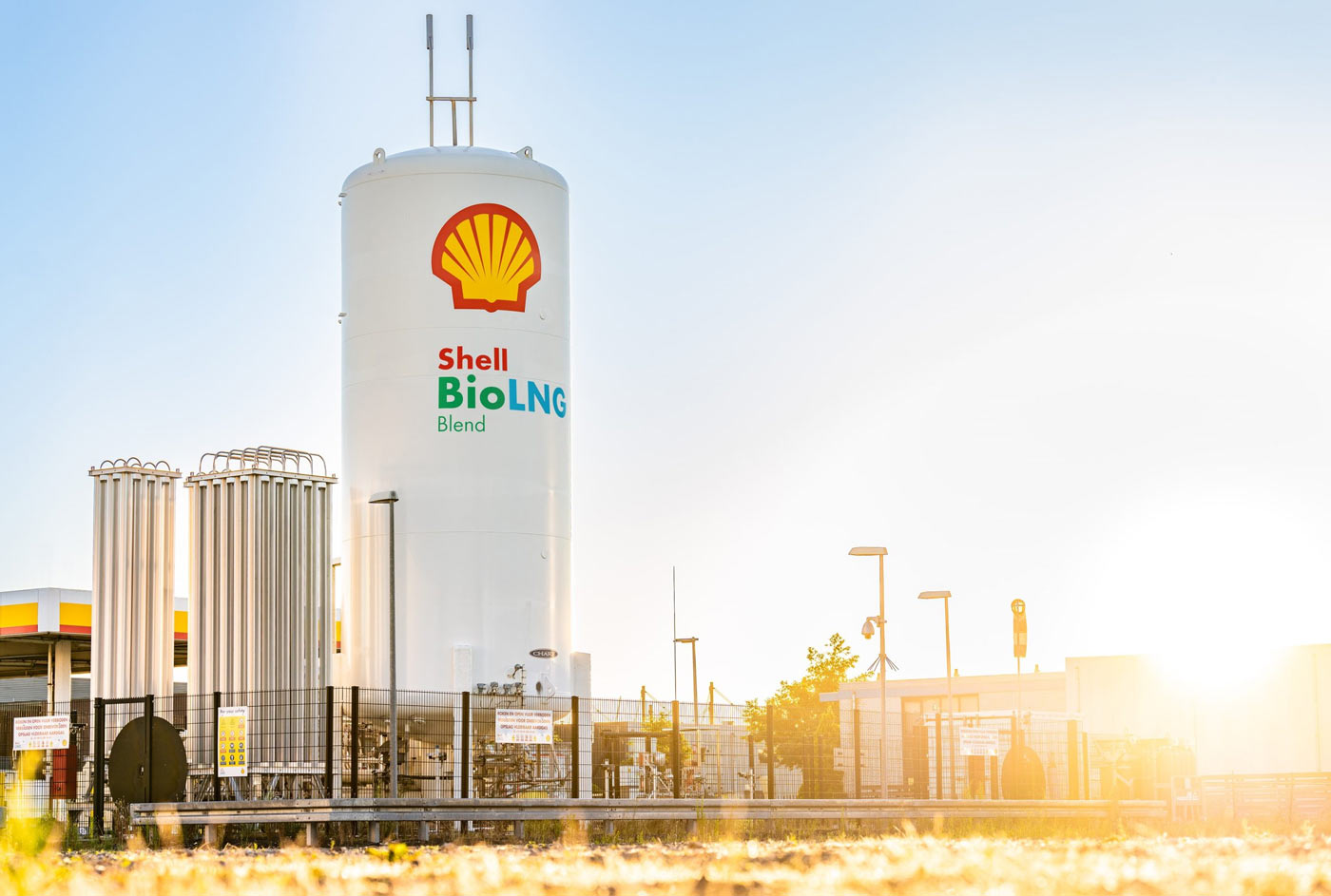 Shell und Evonik entwickeln gemeinsam bioLNG