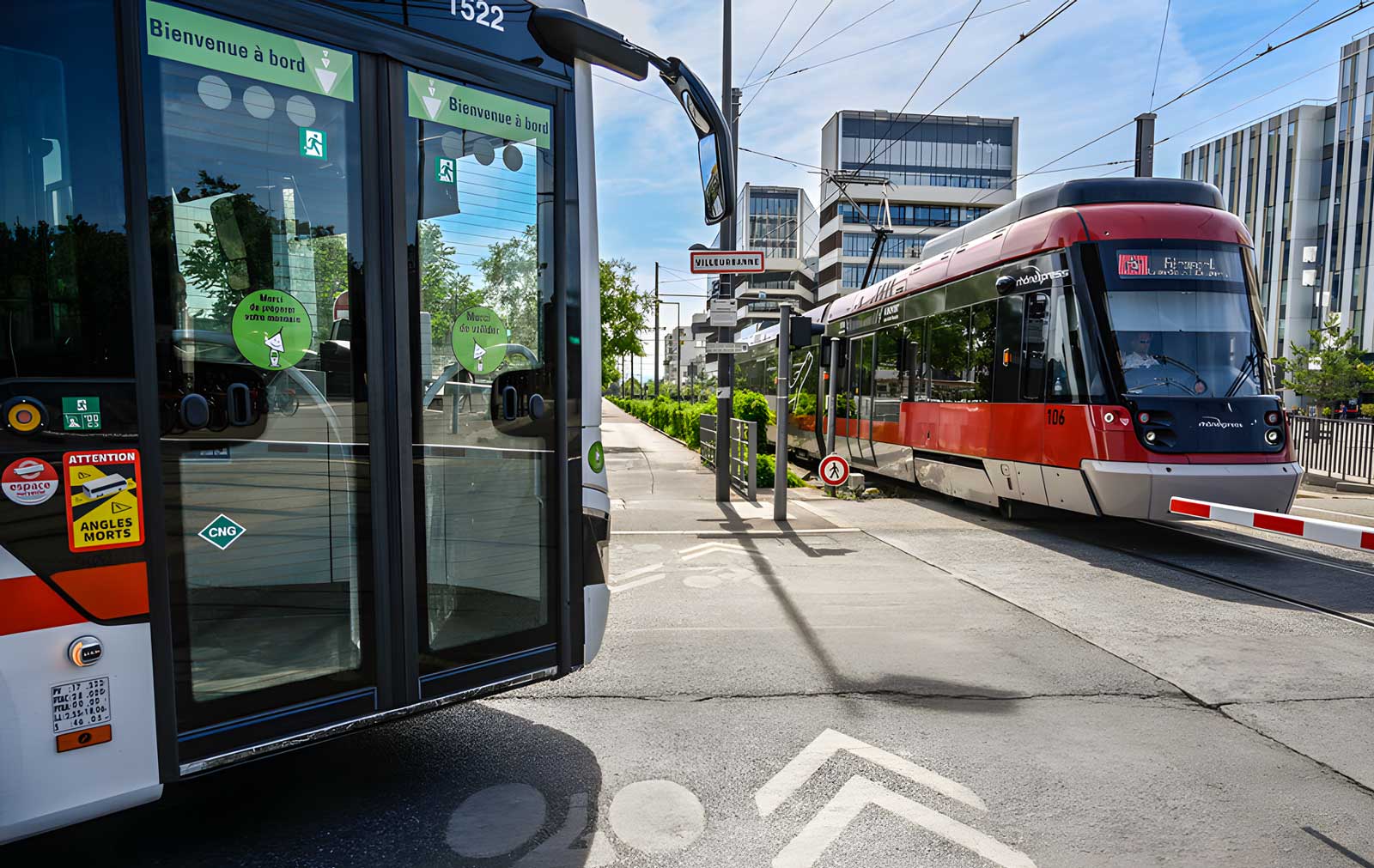 Lyon : 47 nouveaux bus articulés au gaz pour Sytral Mobilités