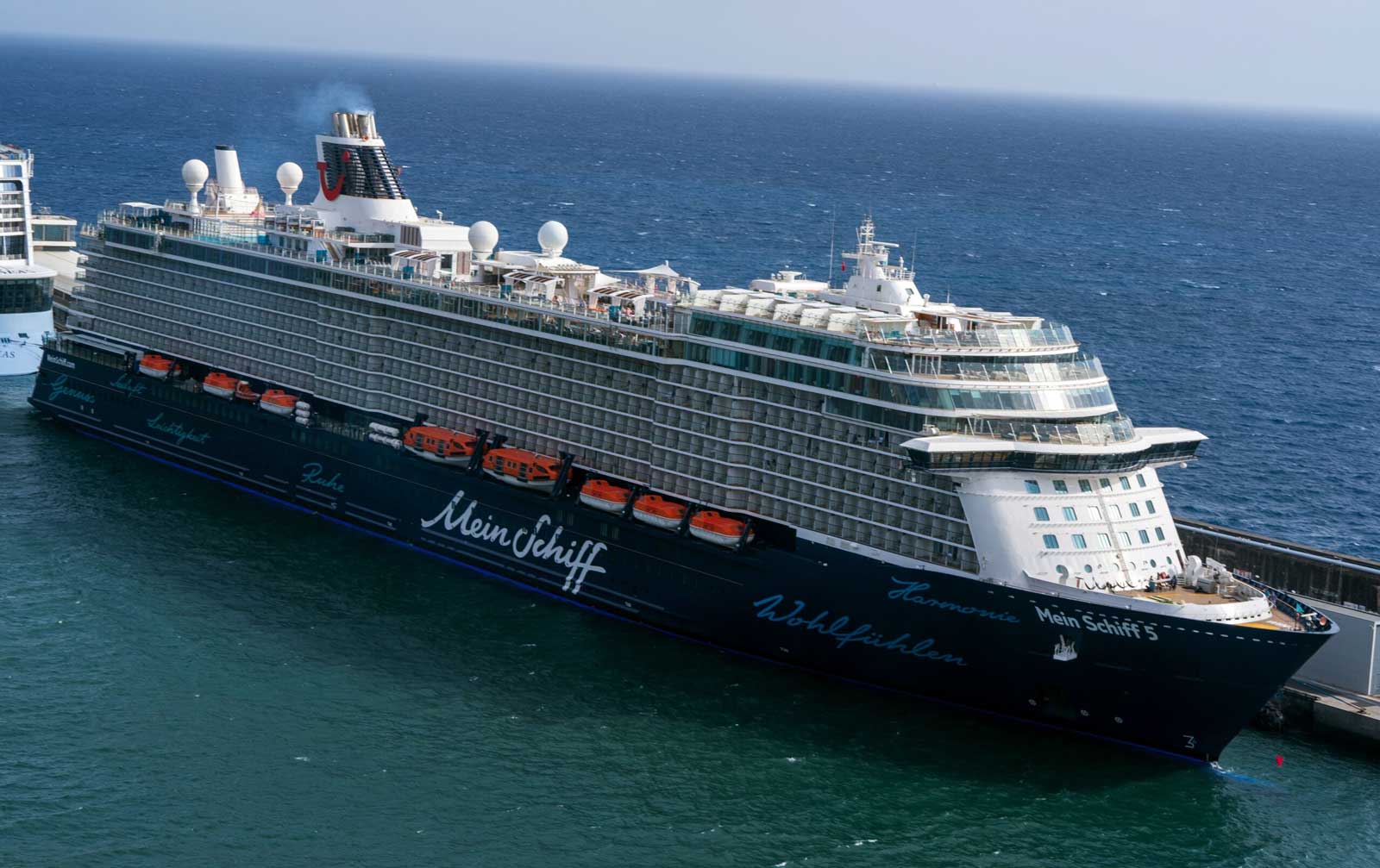Le bioGNL s'installe à bord de deux navires de TUI Cruises