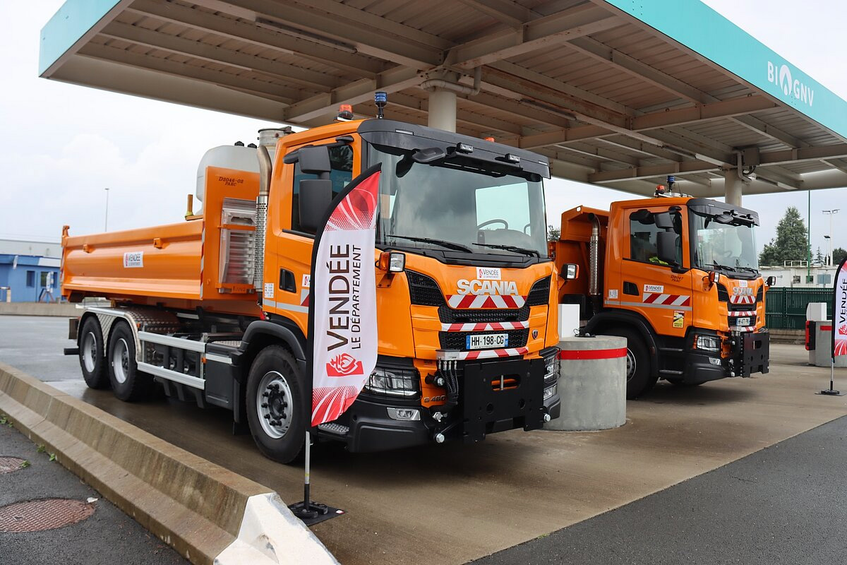 La Vendée accélère la décarbonation de sa flotte avec deux camions au bioGNV