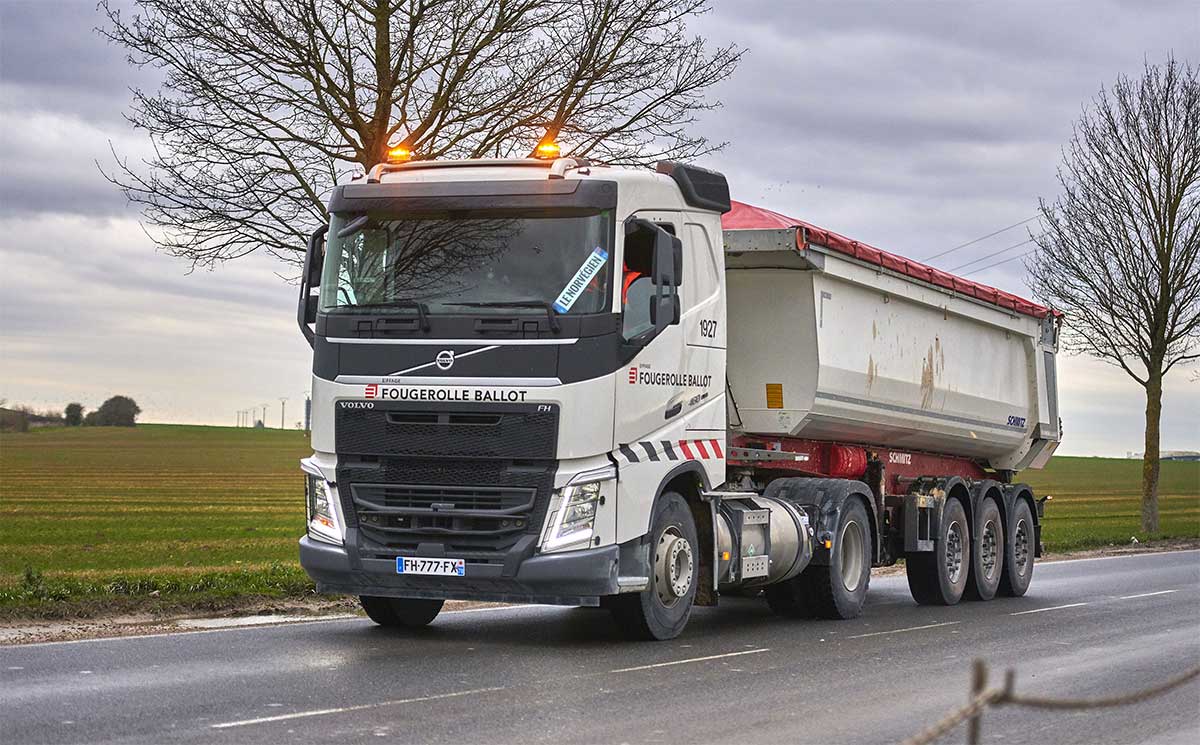 Eiffage utilise des camions GNV pour le chantier du Grand Paris Express