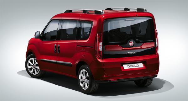 Fiat Doblo GNV : vue arrière
